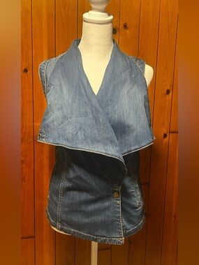 Kut From The Kloth Womens Small Jean Vest Snap Sleeveless Top Blue Stretch Denim